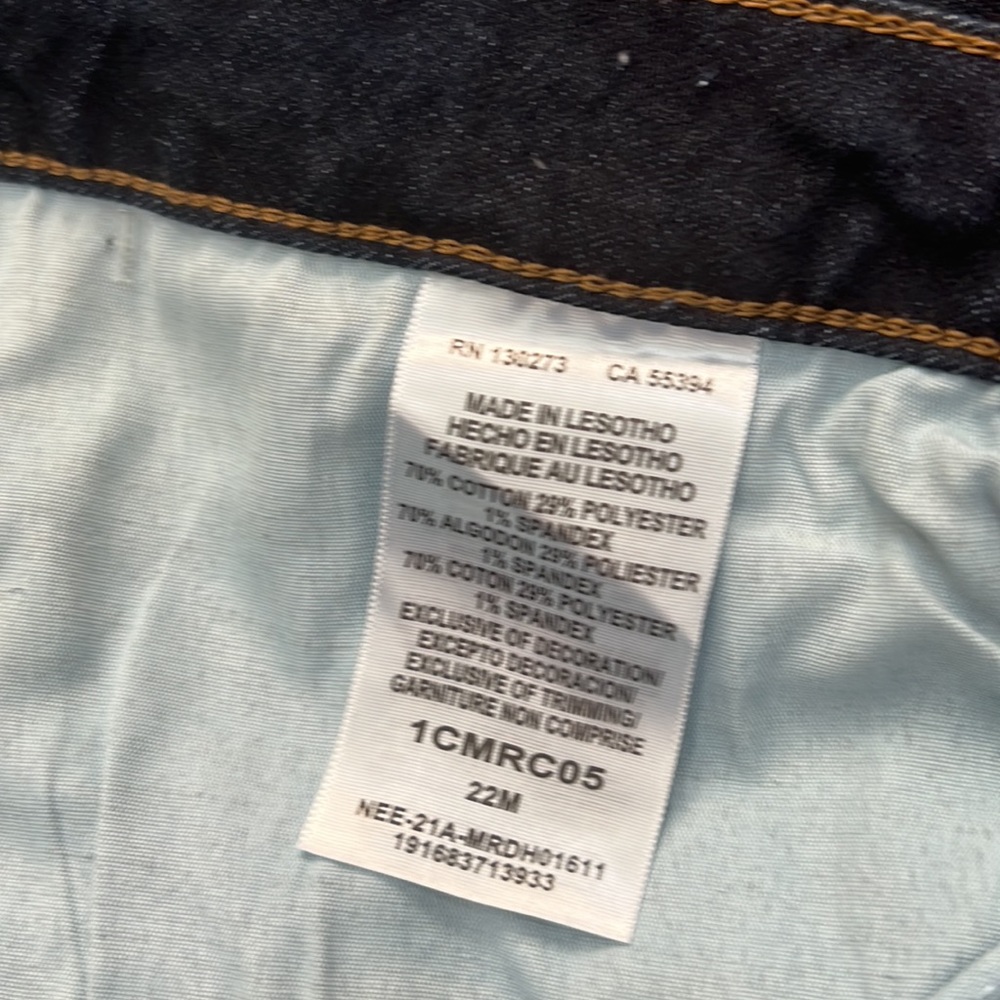 NWT - Lee Capri Mid Size Jeans - Picture 5 of 8